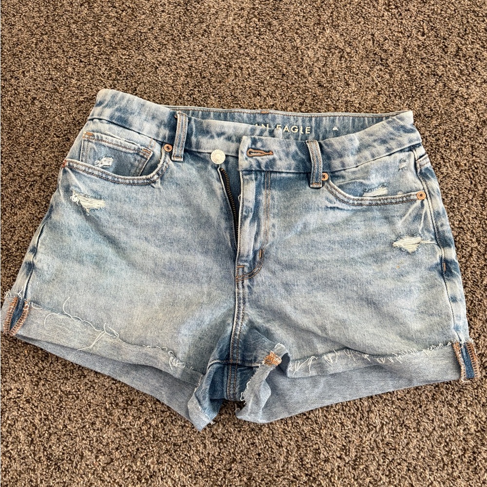 American Eagle Women's Light Blue Stretch Mom Shorts